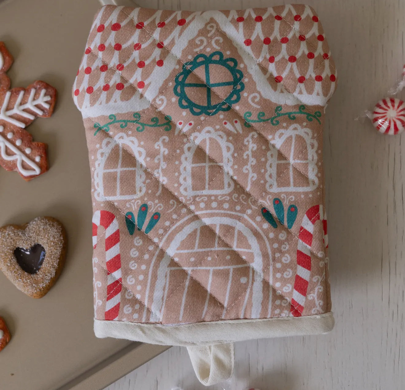 Gingerbread House Oven Mitt